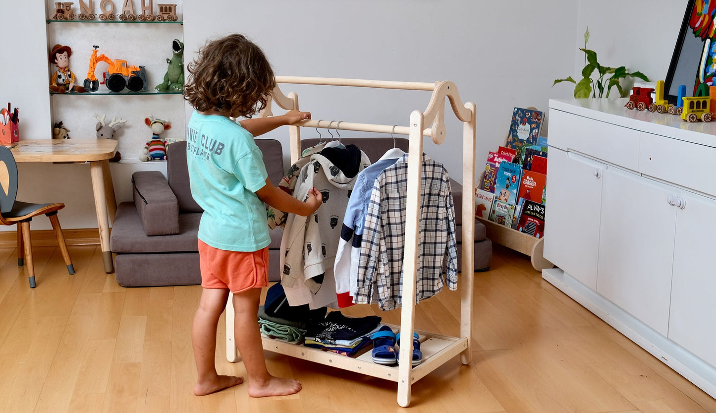 🧸 Montessori Wooden Kids Clothing Rack