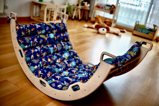 π Montessori Large Climbing Arch/Rocker with Pillow Set