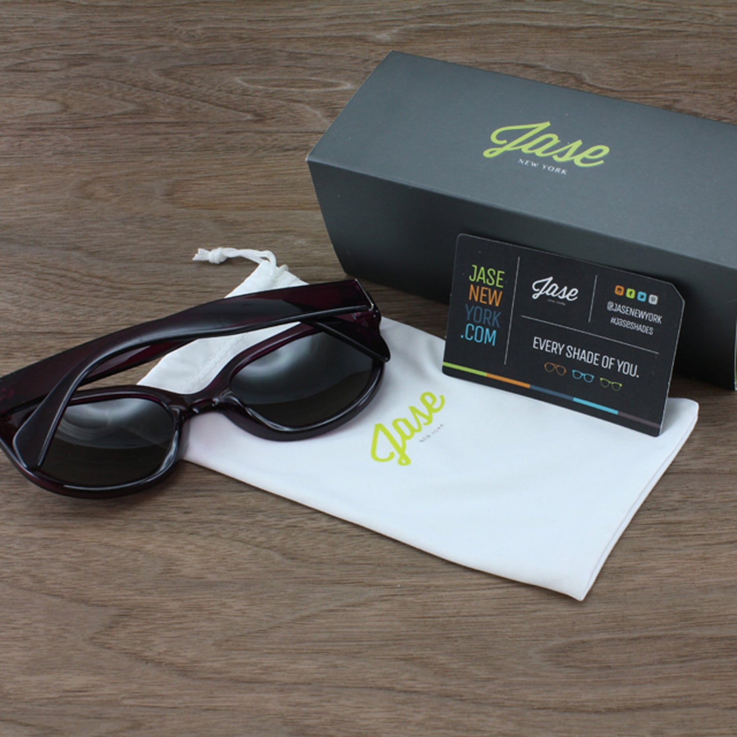 🍷 Jase Cosette Sunglasses – Bordeaux Red Cat-Eye 😍✨