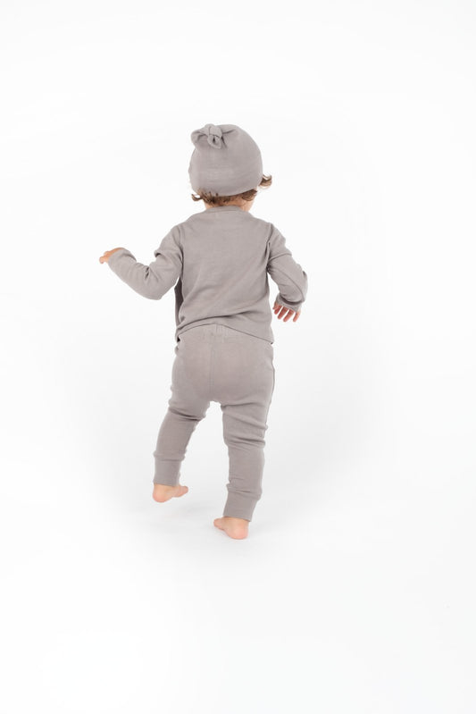 🤍 Footsie Tootsie Pants – Gray Organic Cotton Baby Bottoms 🌿