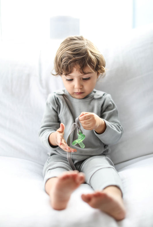 🍼 Smart Pacifier Strap – Gray | GOTS Certified Organic Cotton